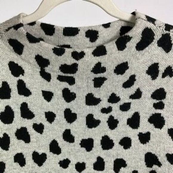 NWT LOFT Heart Mock Neck Sweater, XL, side vents, 41% Viscose/33% Nylon/26% Wool - Picture 6 of 12